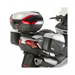 Βάσεις πλαϊνών βαλιτσών Givi PL3104 Suzuki Burgmant 650 '13