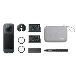 Action Camera Insta360 X5 8K Triple AI Chip Essentials Bundle